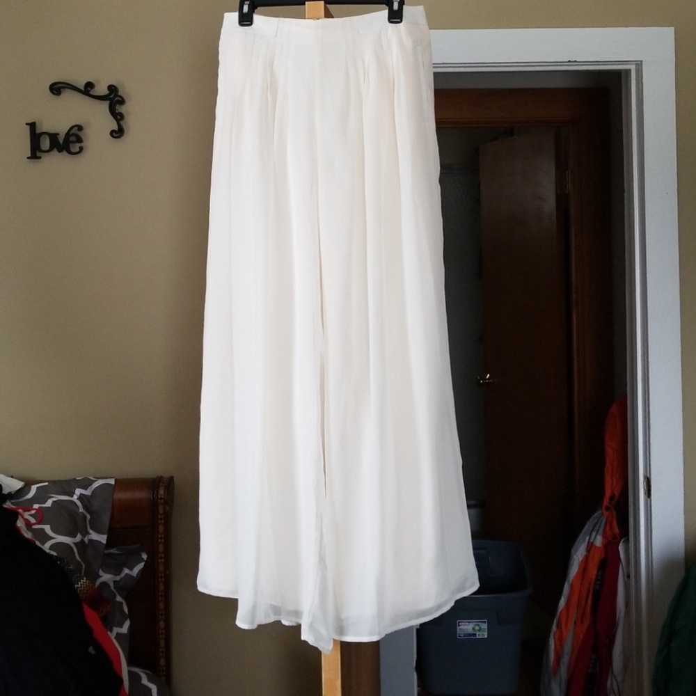 Flowy pants